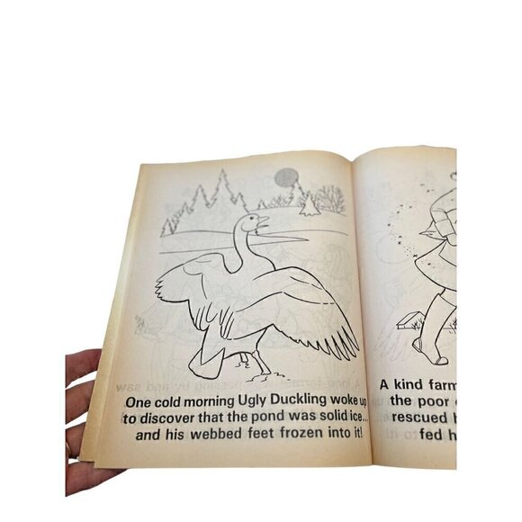 Set of 15 Vintage Ugly Duckling Color Books - Picture 6 of 6